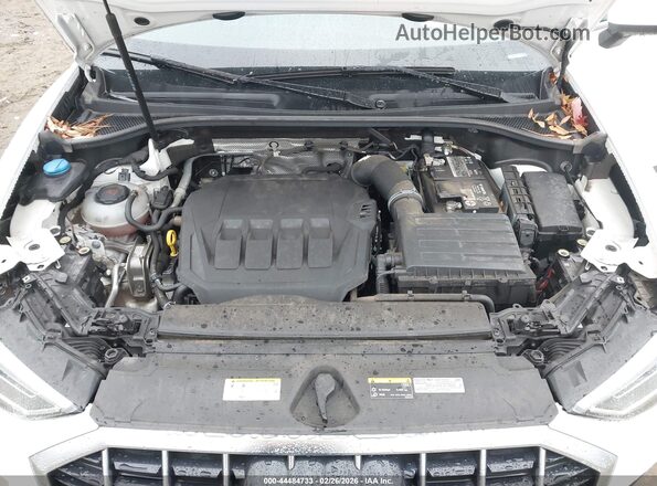WA1EECF36M1132524 2021 AUDI Q3 Белый Вид сзади