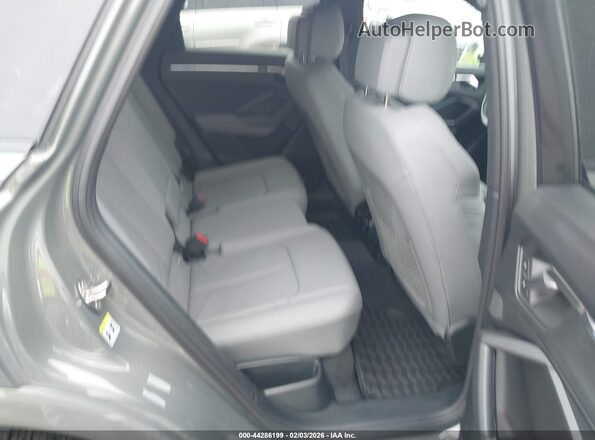 WA1EECF3XP1143563 2023 AUDI Q3 Серый Вид наклейки с VIN-кодом