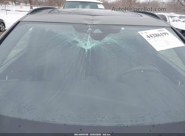 WA1EECF3XP1143563 2023 AUDI Q3 Серый 