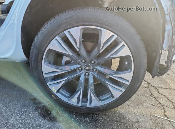 WA1EVBF13SD003791 2025 AUDI Q8 White 