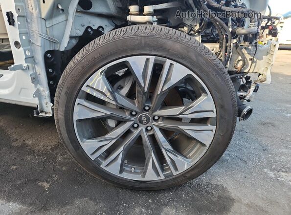WA1EVBF13SD003791 2025 AUDI Q8 White 