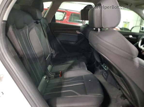 WA1G2AFY0N2079915 2022 AUDI Q5 Белый Вид задней части салона