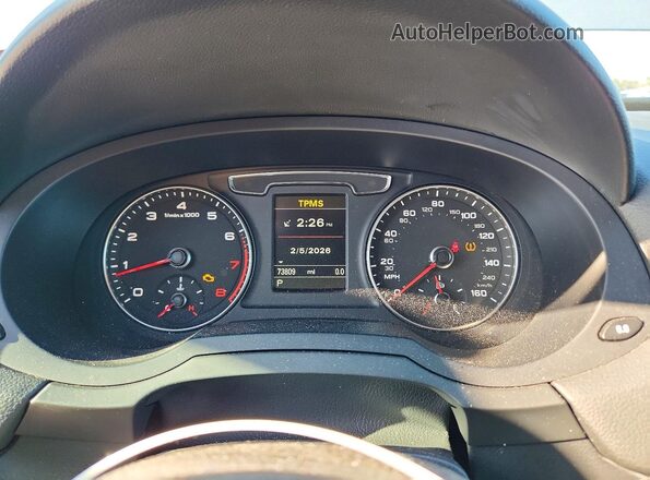 WA1GFCFS9GR002529 2016 AUDI Q3 Серебряный Вид щитка приборов