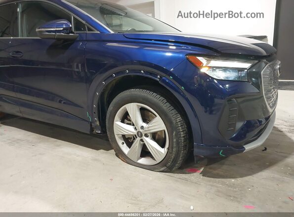 WA1H2BFZ6NP049145 2022 AUDI Q4 Синий Вид спереди