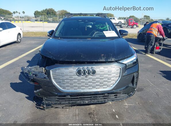 WA1H2BFZ8NP015028 2022 AUDI Q4 Черный Вид щитка приборов