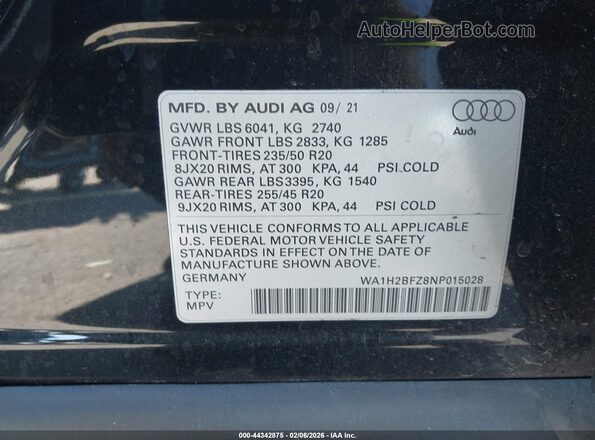 WA1H2BFZ8NP015028 2022 AUDI Q4 Черный Вид подкапотного пространства