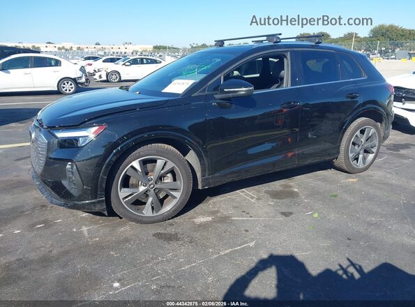 WA1H2BFZ8NP015028 2022 AUDI Q4 Черный Передняя левая четверть