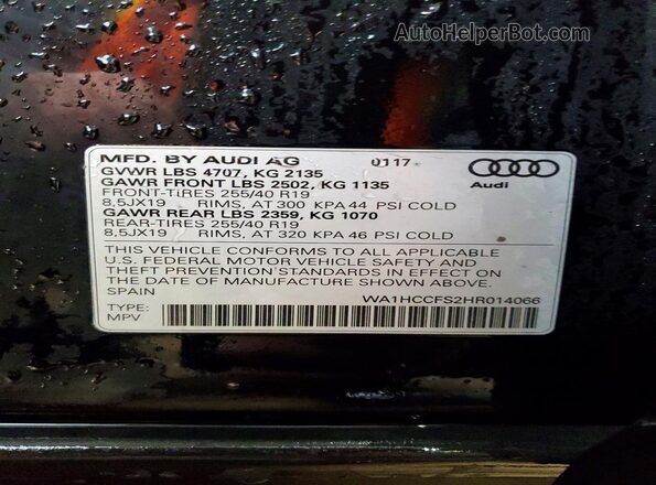 WA1HCCFS2HR014066 2017 AUDI Q3 Black ძრავის განყოფილების ხედი