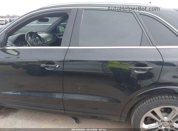 WA1JCCFS2JR006024 2018 AUDI Q3 Black 