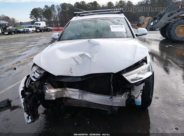 WA1JCCFS6HR008501 2017 AUDI Q3 White Widok z przodu