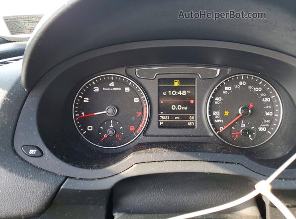 WA1JCCFS9HR006743 2017 AUDI Q3 Black Widok zestawu wskaźników