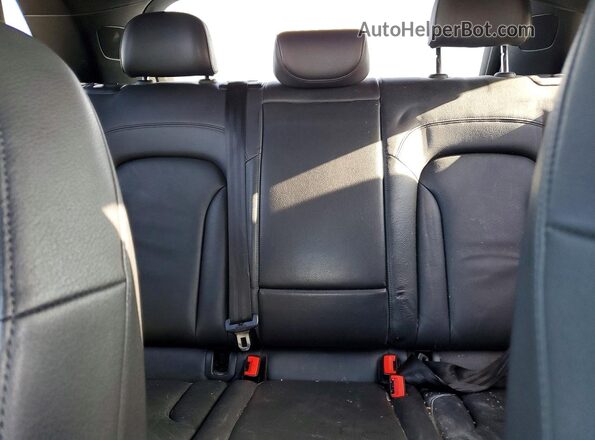 WA1JCCFS9HR006743 2017 AUDI Q3 Black Widok tylnych siedzeń