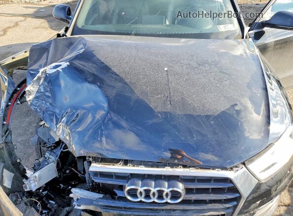 WA1JCCFS9HR006743 2017 AUDI Q3 Black Widok komory silnika