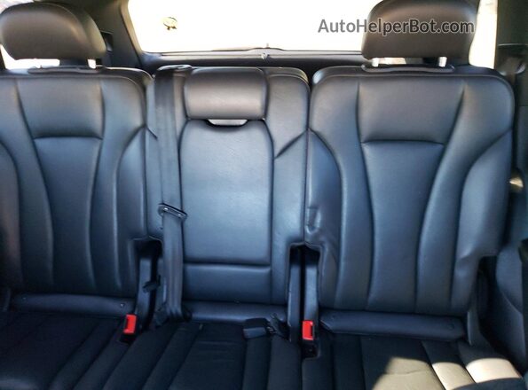 WA1LAAF70JD000962 2018 AUDI Q7 Серый Вид задних сидений