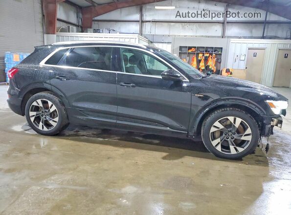 WA1LAAGE7PB003553 2023 AUDI E-TRON Black Առջևի աջ