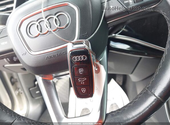 WA1LCBF73PD005193 2023 AUDI Q7 Коричневый Вид панели приборов
