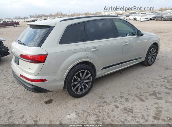 WA1LCBF73PD005193 2023 AUDI Q7 Коричневый Задняя правая четверть