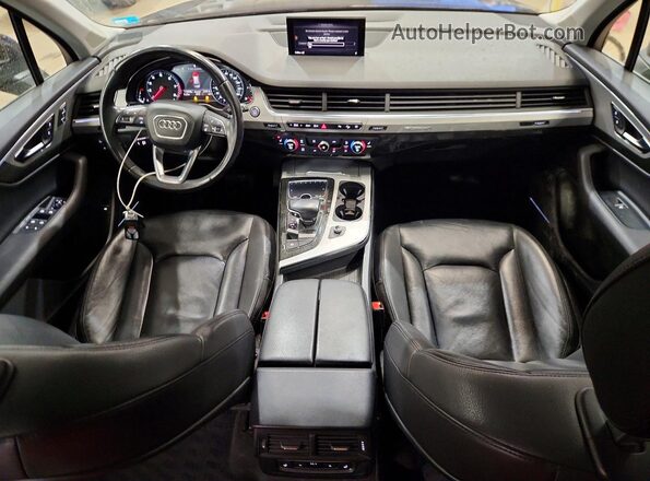 WA1LHAF72JD030590 2018 AUDI Q7 Черный Вид панели приборов