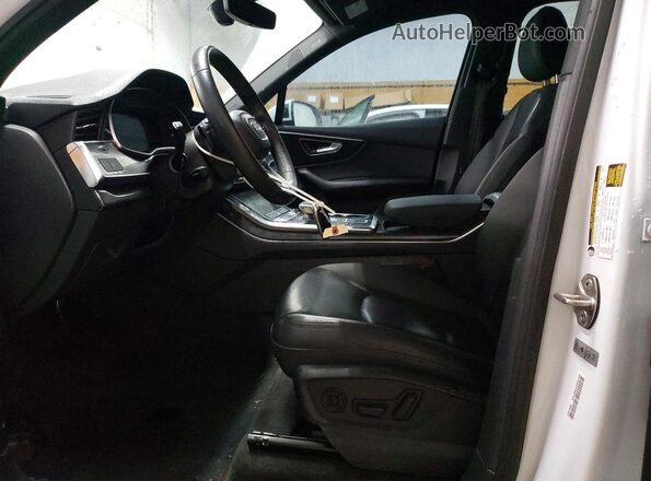WA1LXAF74LD012212 2020 AUDI Q7 Белый Вид салона спереди