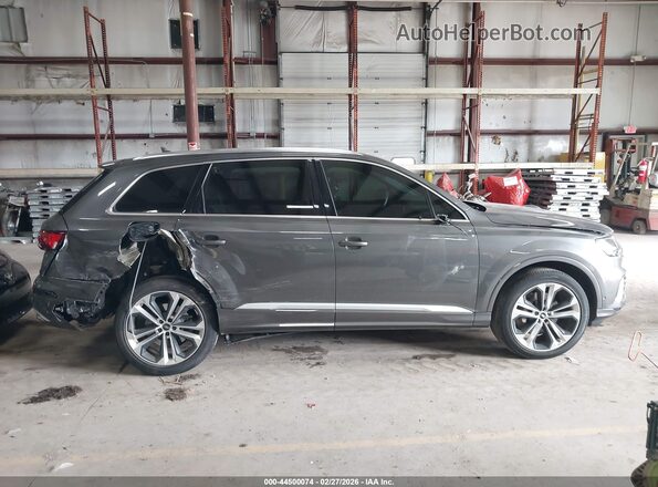 WA1LXBF78PD013570 2023 AUDI Q7 Серый Вид задней части салона