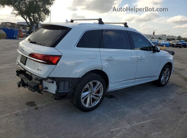 WA1LXBF7XPD002523 2023 AUDI Q7 Белый Задняя правая четверть