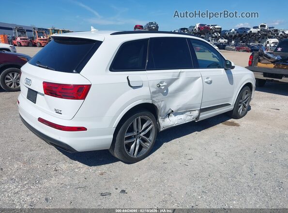 WA1VAAF70JD012702 2018 AUDI Q7 Белый Задняя правая четверть