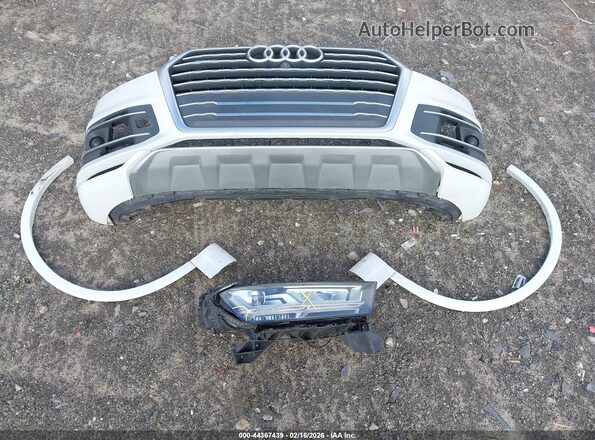 WA1VAAF72HD024943 2017 AUDI Q7 Белый Вид щитка приборов