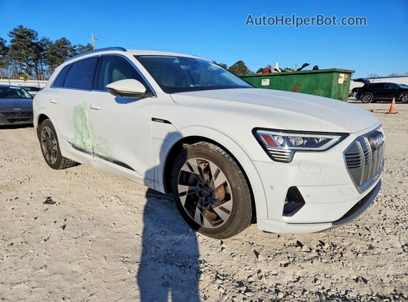 WA1VAAGE8MB022150 2021 AUDI E-TRON Белый Передняя правая четверть