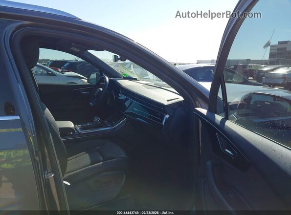 WA1VXAF7XMD012645 2021 AUDI Q7 Gray Widok wnętrza z przodu