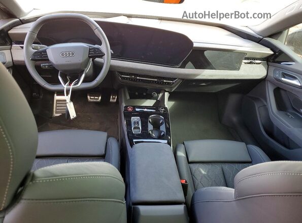 WAU2EAGH1SA013829 2025 AUDI S6 Серый Вид панели приборов