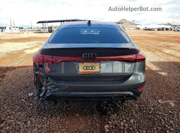 WAU2EAGH1SA013829 2025 AUDI S6 Серый Вид сзади