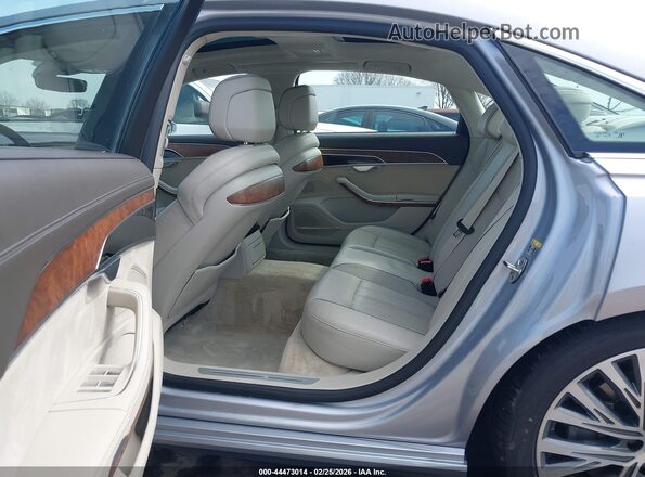 WAU8DAF84KN005196 2019 AUDI OTHER Silver Вид наклейки з VIN-кодом
