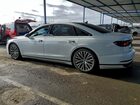 2019 Audi A8 L Белый vin: WAU8DAF88KN006125