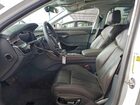 2019 Audi A8 L Белый vin: WAU8DAF88KN006125