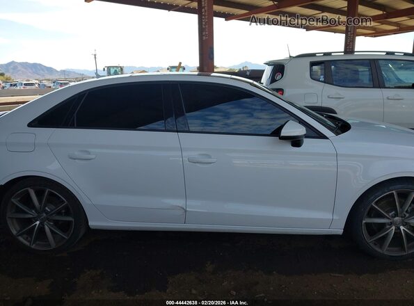 WAUAUGFF2J1011474 2018 AUDI OTHER White Вид задньої частини салону