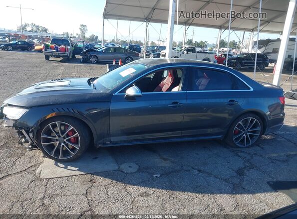 WAUB4AF49JA002660 2018 AUDI S4 Серый 