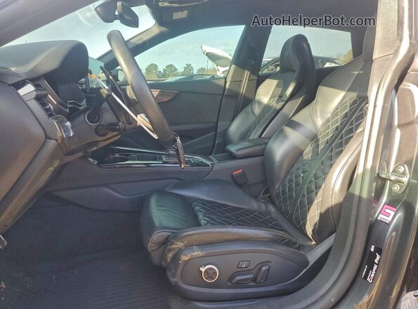 WAUB4CF55MA020873 2021 AUDI S5 Gray Vista interior delantera