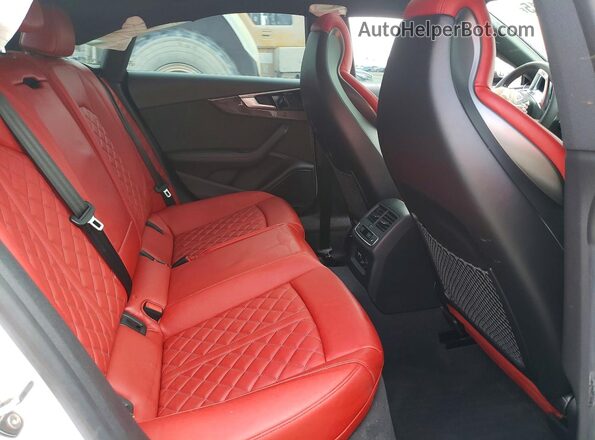 WAUB4CF59NA009196 2022 AUDI S5 White Rear seats view