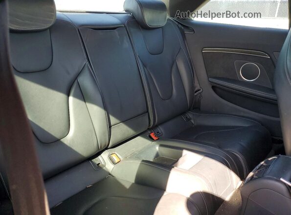 WAUC4AFR8GA019488 2016 AUDI S5 White Vista de los asientos traseros