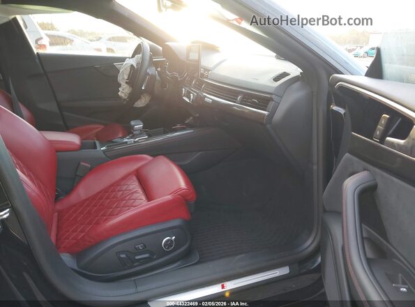 WAUC4CF55SA007140 2025 AUDI S5 Черный Вид салона спереди