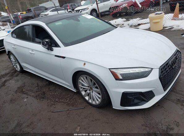WAUC4CF58MA013047 2021 AUDI S5 Белый Передняя правая четверть