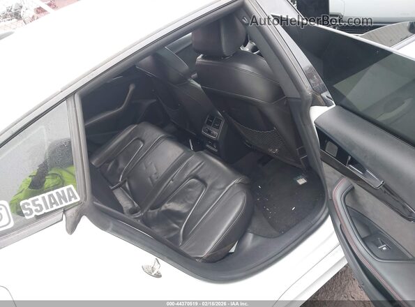 WAUC4CF58MA013047 2021 AUDI S5 Белый Вид наклейки с VIN-кодом