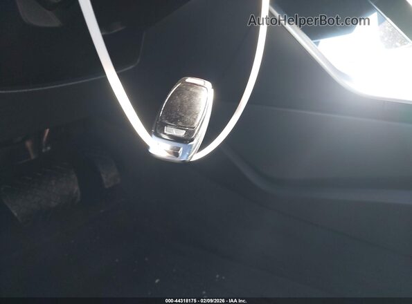 WAUD3AF22MN048113 2021 AUDI OTHER Черный Вид панели приборов