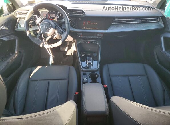 WAUGUDGY7SA047087 2025 AUDI OTHER Белый Вид панели приборов