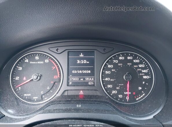 WAUGUGFF0J1032513 2018 AUDI OTHER Black Widok tylnych siedzeń