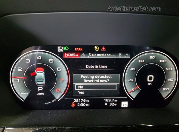 WAUHUDGY1RA034575 2024 AUDI OTHER Белый Вид щитка приборов