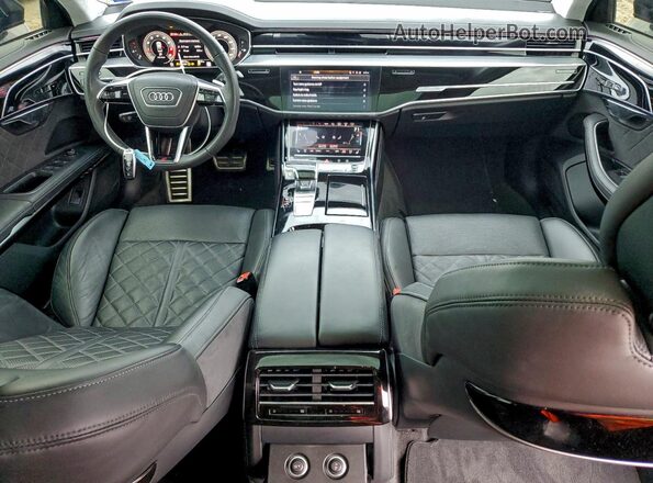 WAULSAF89PN014774 2023 AUDI S8 Черный Вид панели приборов