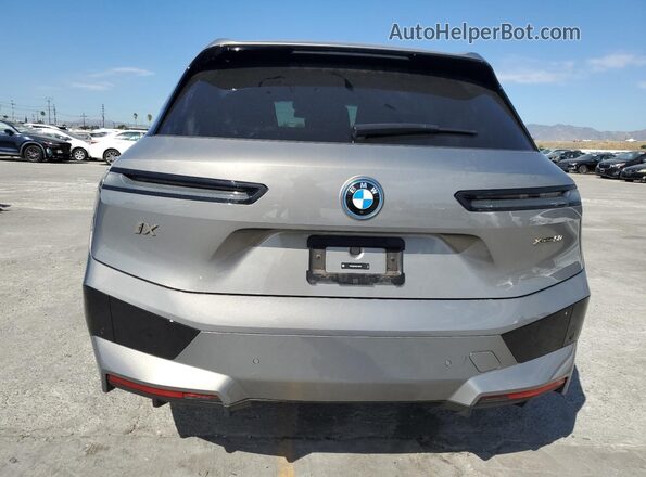 WB523CF02SCT20278 2025 BMW IX Угольный Вид сзади