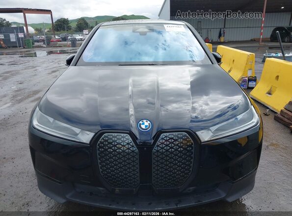 WB523CF02SCT31149 2025 BMW IX Черный Вид задней части салона