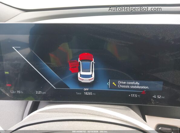 WB523CF04SCU32449 2025 BMW IX White Вид задніх сидінь